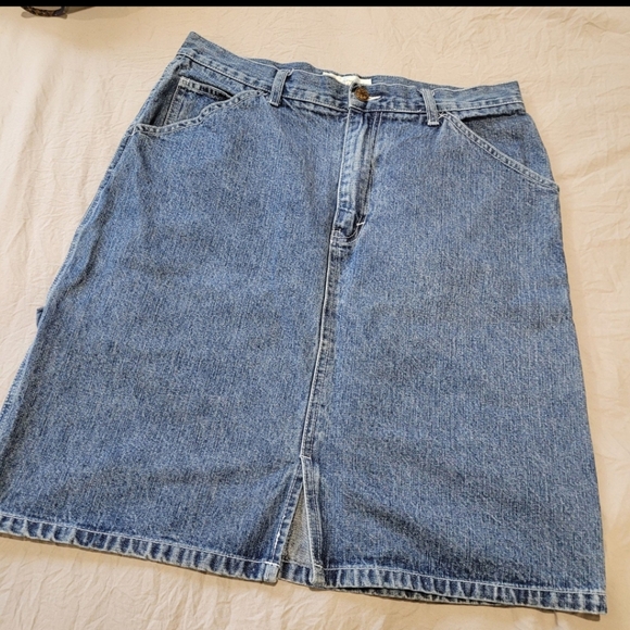 VINTAGE Y2K Real Comfort BY Chadwicks Utility, Carpenter Style denim skirt - Picture 2 of 8